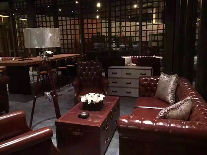 餐廳輕奢家具1